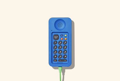 ☎️ A modern Wi-Fi landline designed specifically for children. It allows kids to stay in touch with friends, grandparents, and other family members through real voice conversations—without the need for apps, texting, games, or endless screen-scrolling.